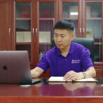 Главен изпълнителен директор г-н Xu